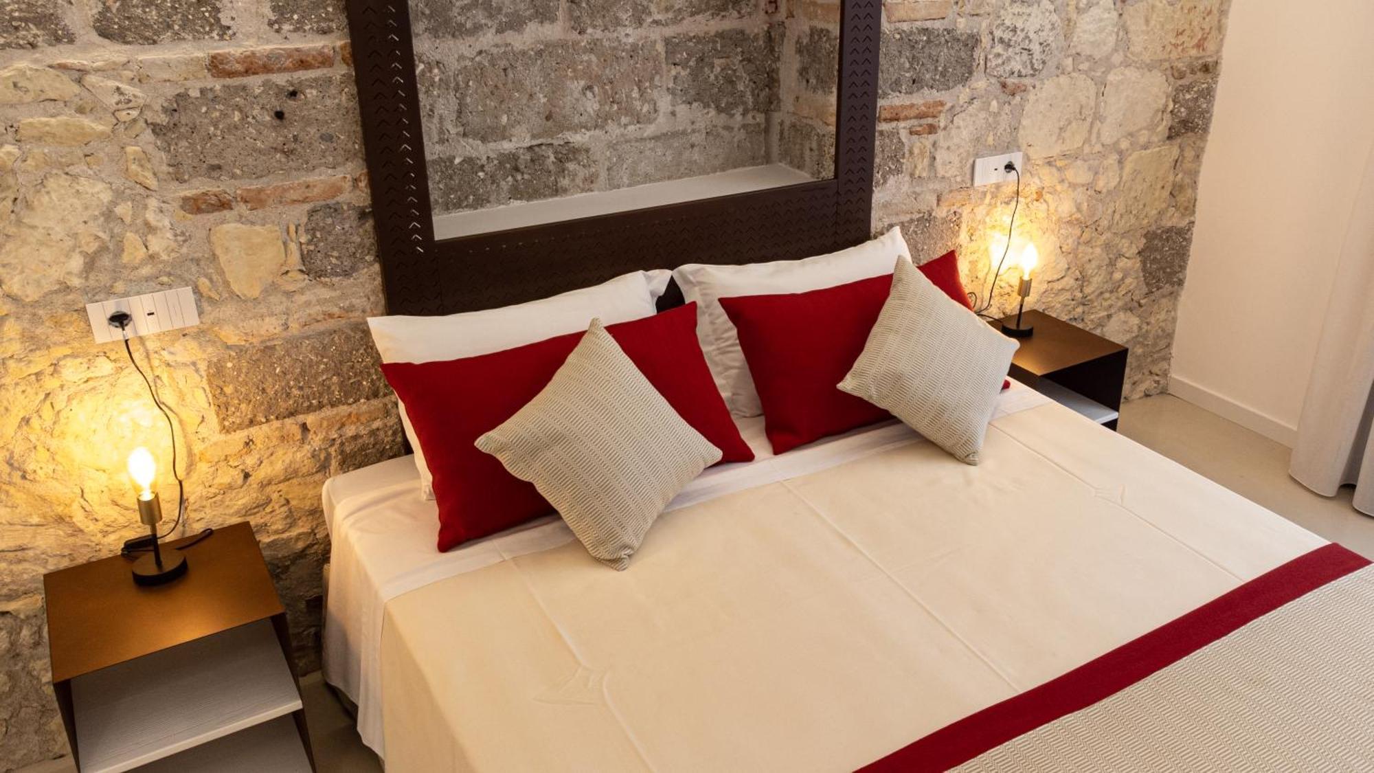 Hotel Kalista à Cagliari Extérieur photo